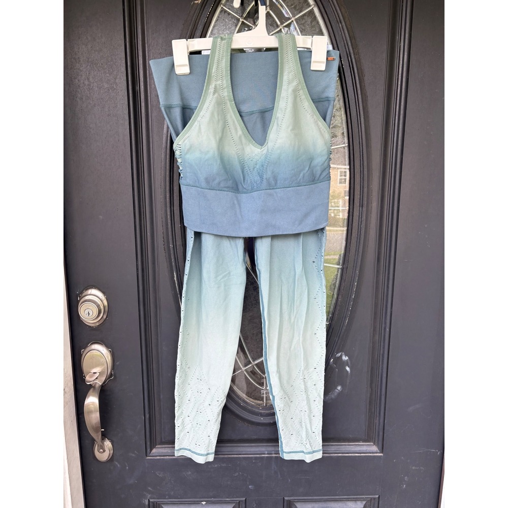 PINK Victoria's Secret Sport Ombre Seamless Bra and Leggings Set Blue Green L